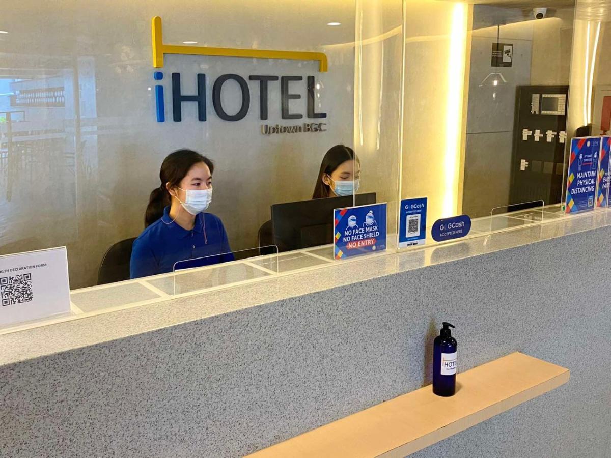Ihotel Uptown Bgc Taguig Esterno foto